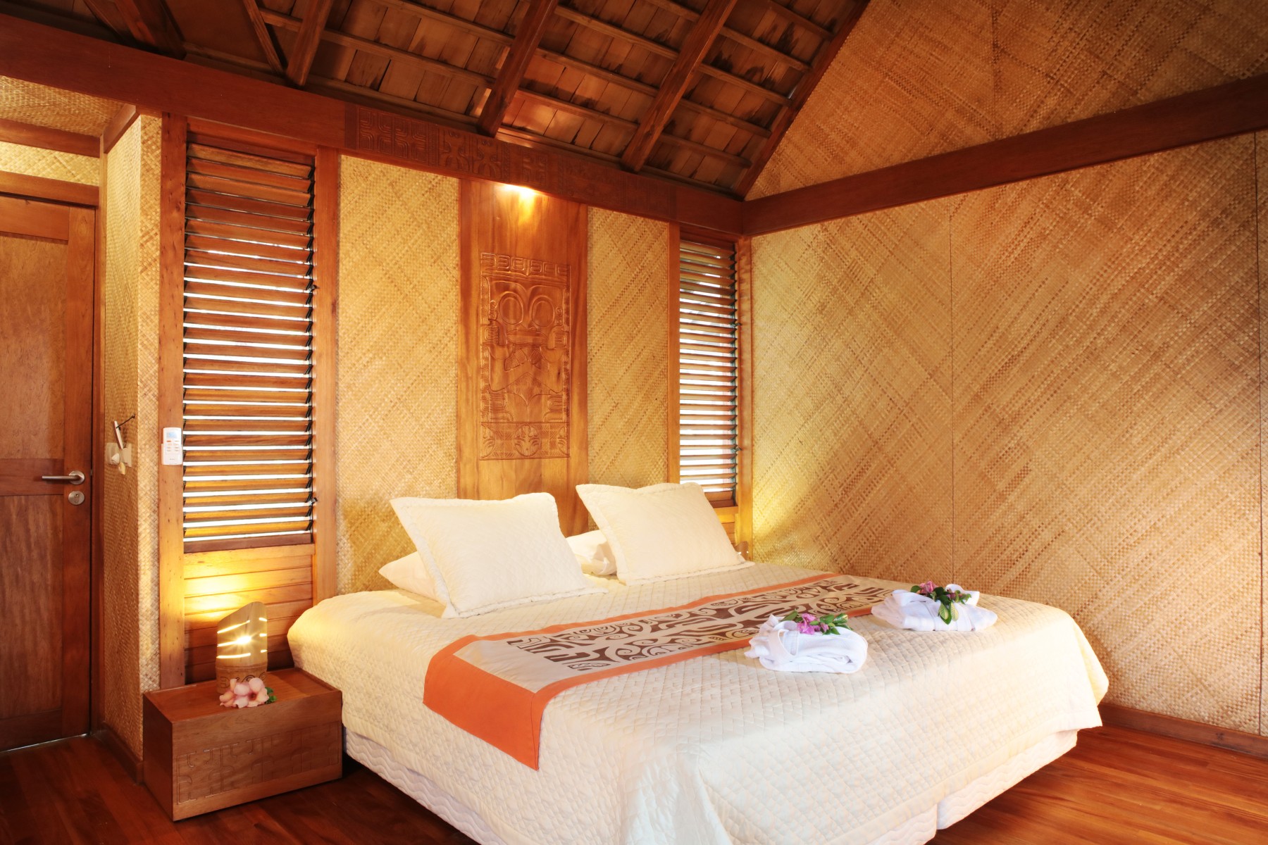 Hiva Oa Hanakee Lodge